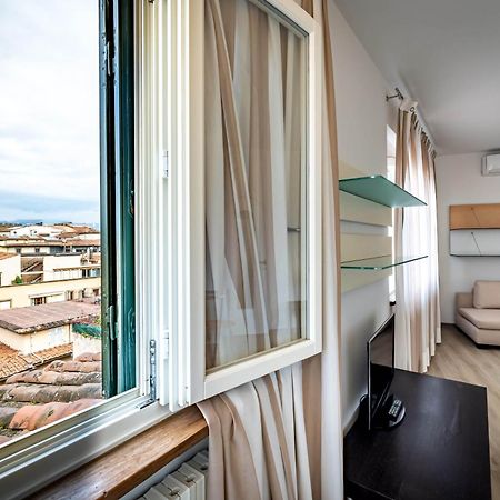 Апартаменты Yid Pontevecchio With View Флоренция Экстерьер фото