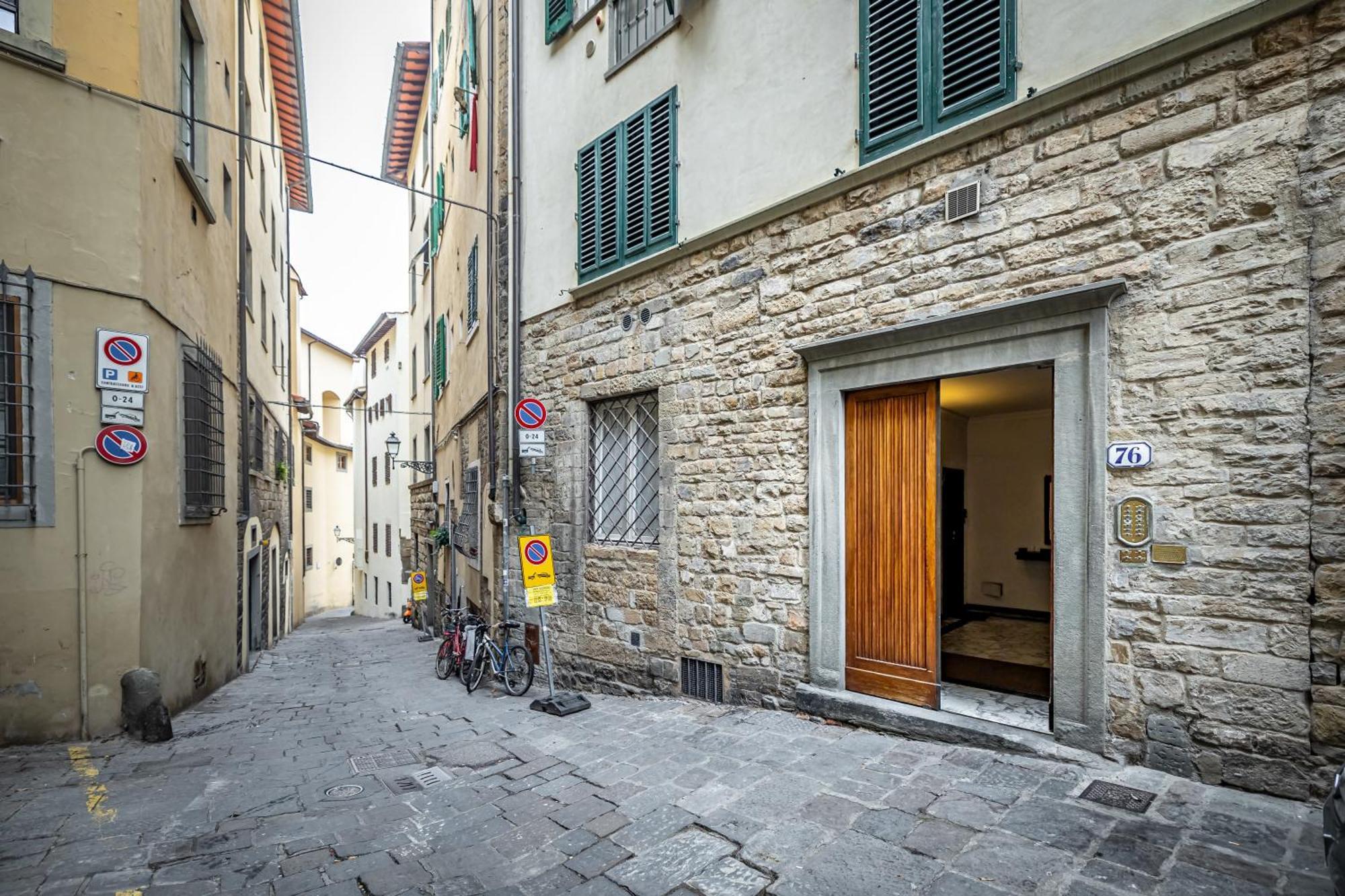 Апартаменты Yid Pontevecchio With View Флоренция Экстерьер фото